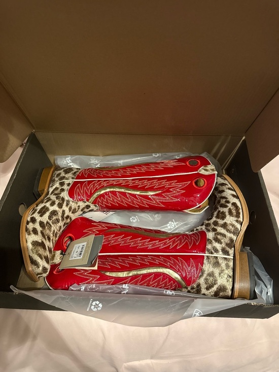 Ariat Shoes - Ariat women’s leopard hair red boots futurity queen of hearts 9b